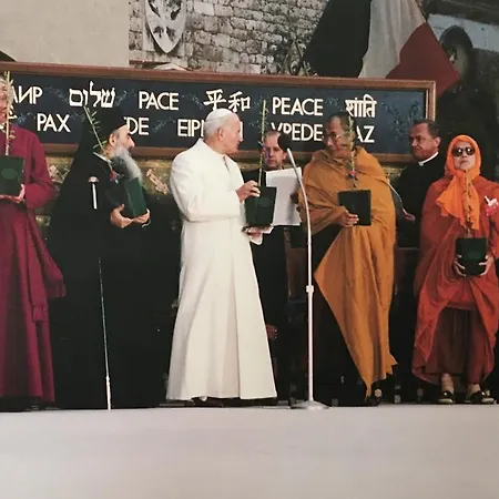 Assisi Randr Tatil Evi *